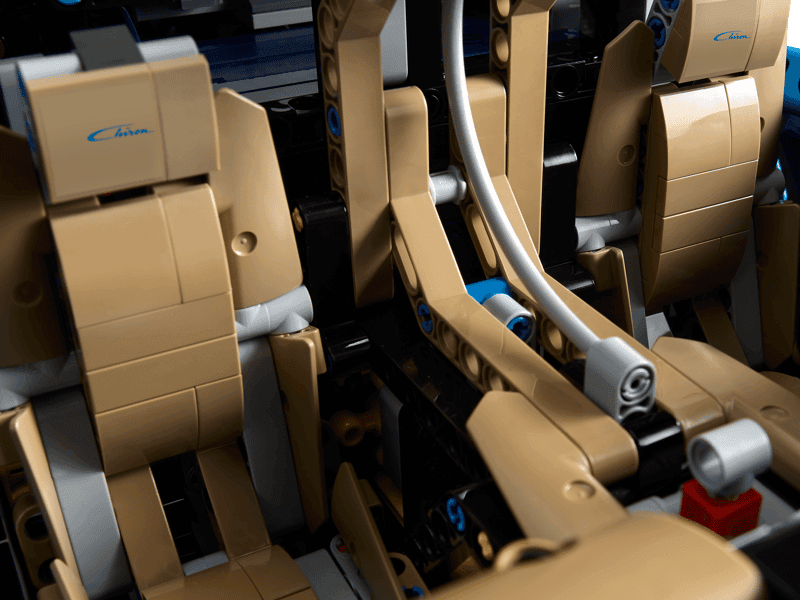 Habitáculo del LEGO Technic Bugatti Chiron 42083