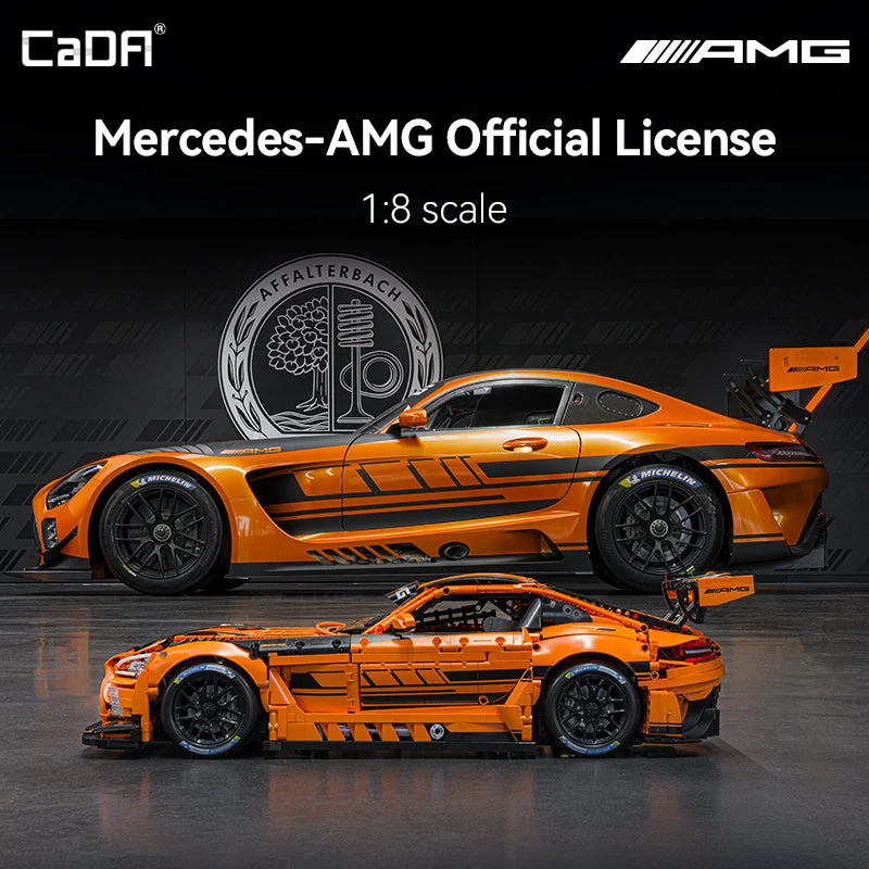 Comparación entre el Mercedes-AMG GT3 real y el modelo CaDA C64008W