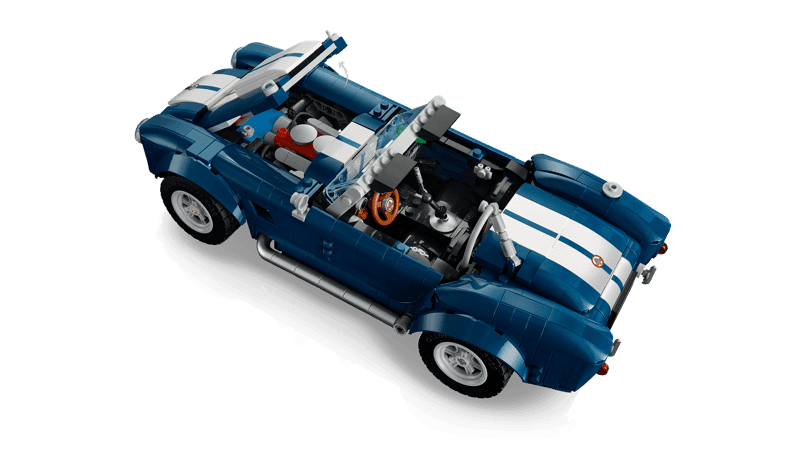 Motor y detalles mecánicos del LEGO Icons Shelby Cobra 427 S/C 10357