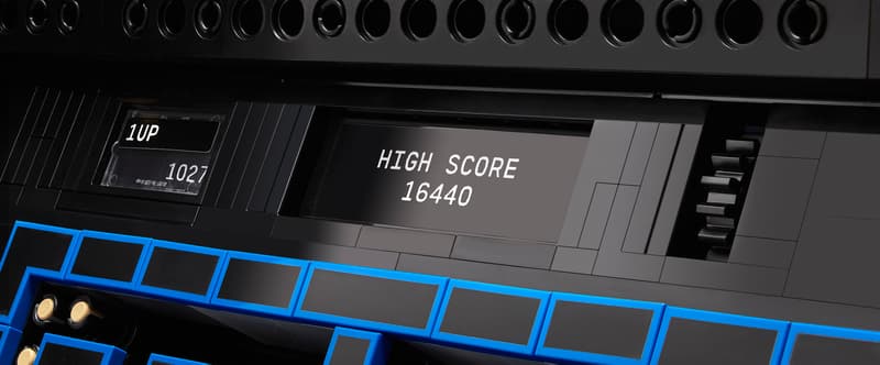 Detalle del marcador de puntuación de la máquina recreativa LEGO PAC-MAN 10323