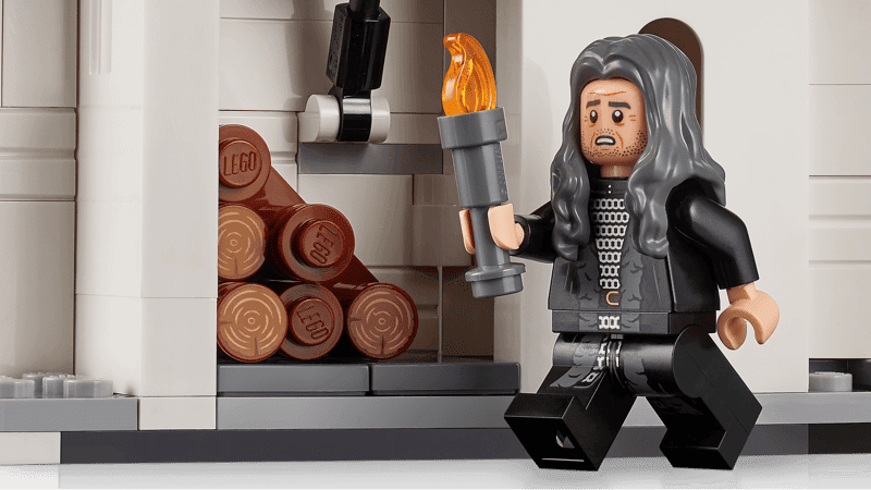 Detalle de una minifigura en uno de los interiores del LEGO Minas Tirith 11377